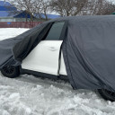 Тент для автомобиля с молнией на дверь