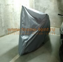 Стандартный моточехол на мотоцикл Ducati Diavel серого цвета. Хранение мотоцикла на улице и гараже.