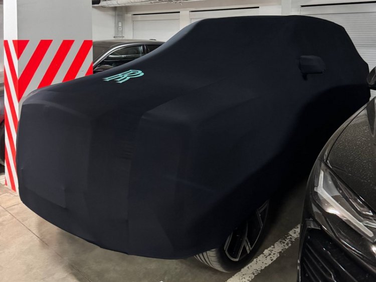 Эластичный тент-чехол для автомобиля Rolls-Royce Cullinan